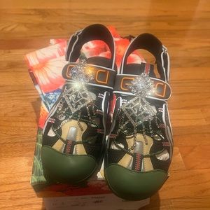 Gucci Leather Mesh Fabric Tinsel Sandals Size 40.5 New